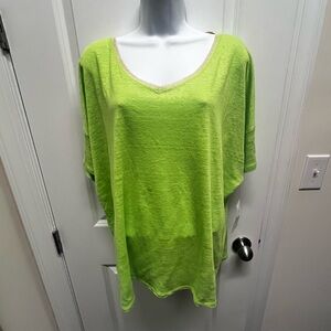 Chico‘s linen top sweater,gold trim collar. linen, Fresh Pear color. S/S  XL